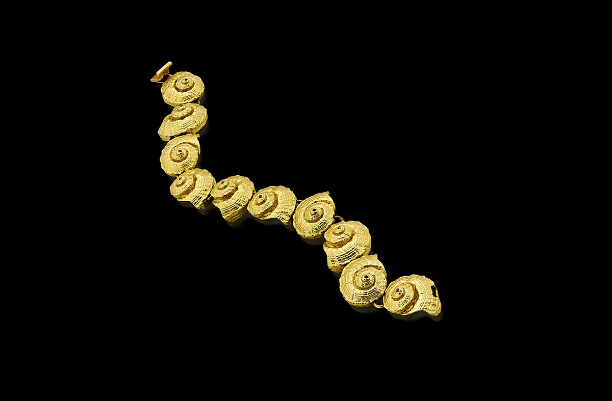 צמיד צדפים בזהב צהוב 18K